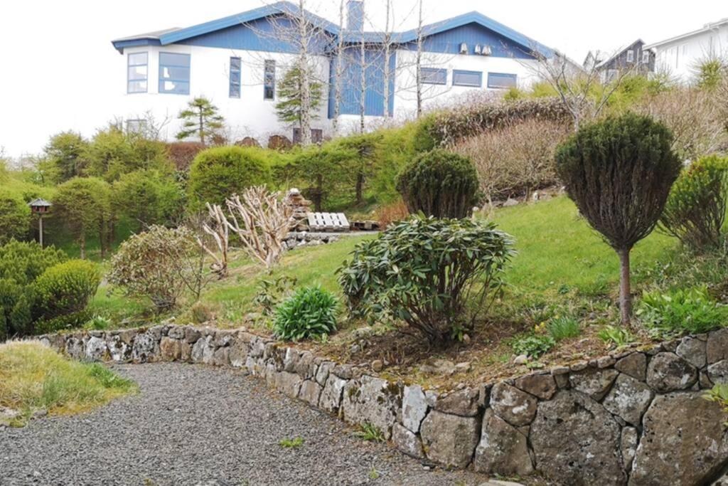 Large Apartment With Fabulous View Of Tórshavn Esterno foto